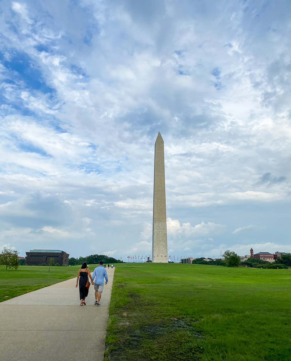 couple on the national monument