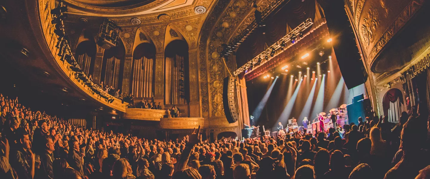 Crowd at Warner Theatre