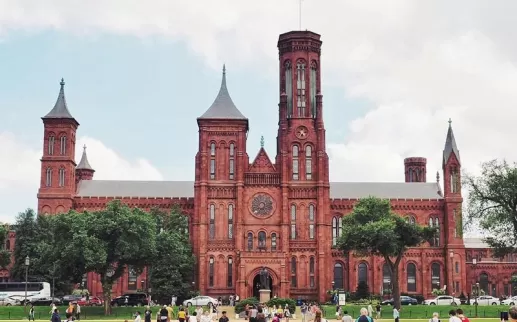 @travelwith_caro - Summer scene at the Smithsonian Castle on the National Mall - The best things to do this summer in Washington, DC