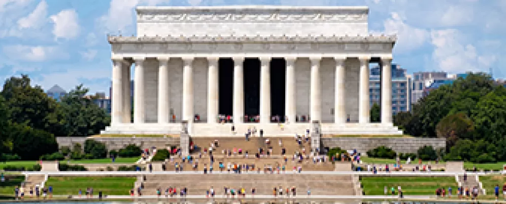 Lincoln Memorial in Summer